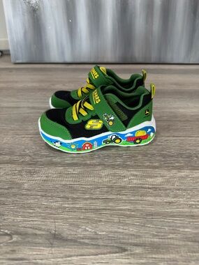 John Deere Play Scene Skechers